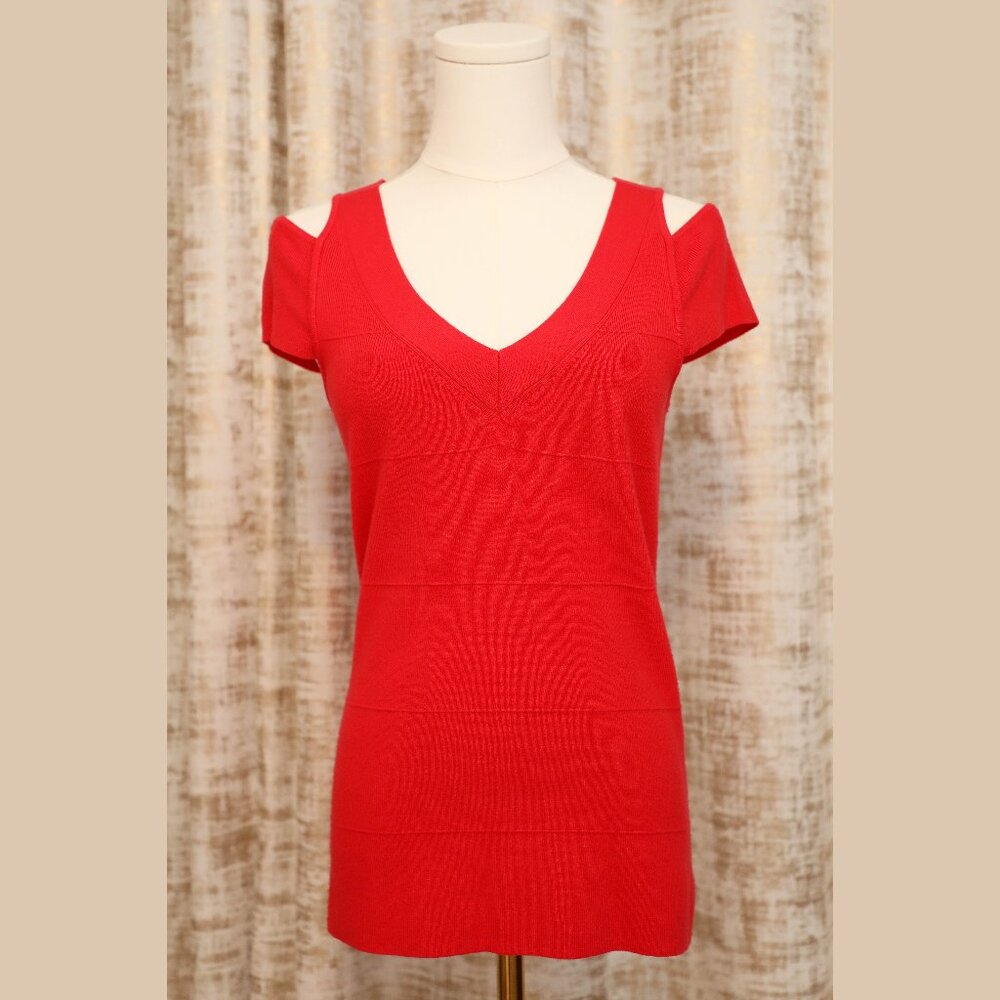 Chelsea and Theodore Red S/S Sweater Size M